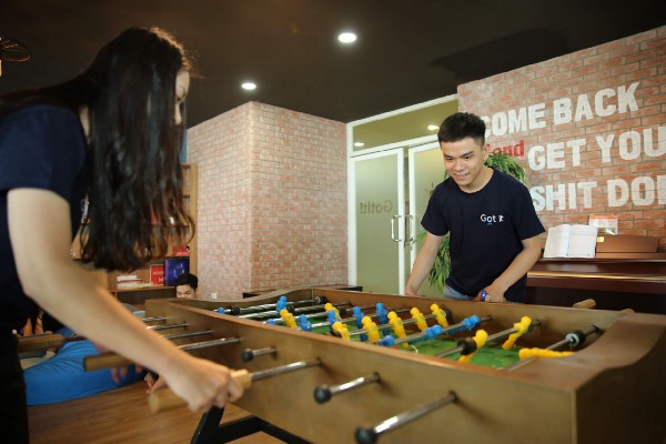 Bàn bi lắc - nơi giải trí của các Got It-ians