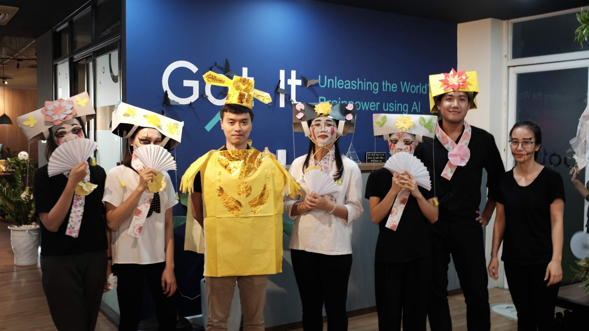 Got It hoá trang Halloween