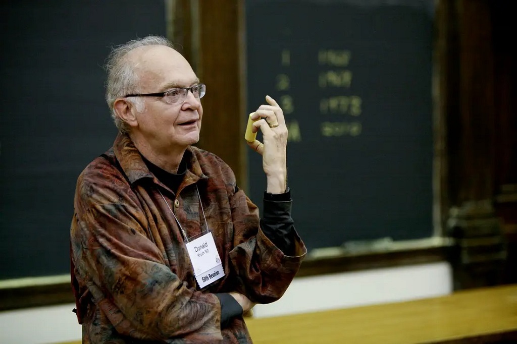 Donald Knuth là nhà toán học và khoa học máy tính